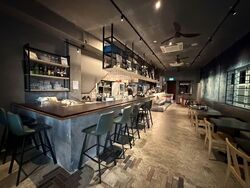 Hamilton Road (D8), Retail #567476291
